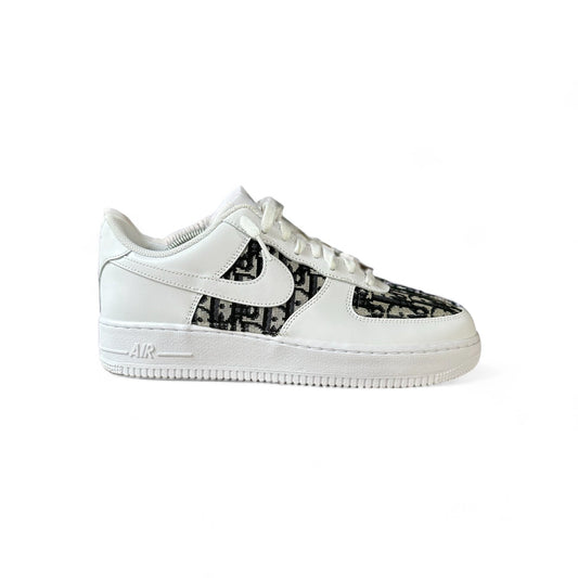 CUSTOM SNEAKER
