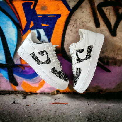 CUSTOM SNEAKER